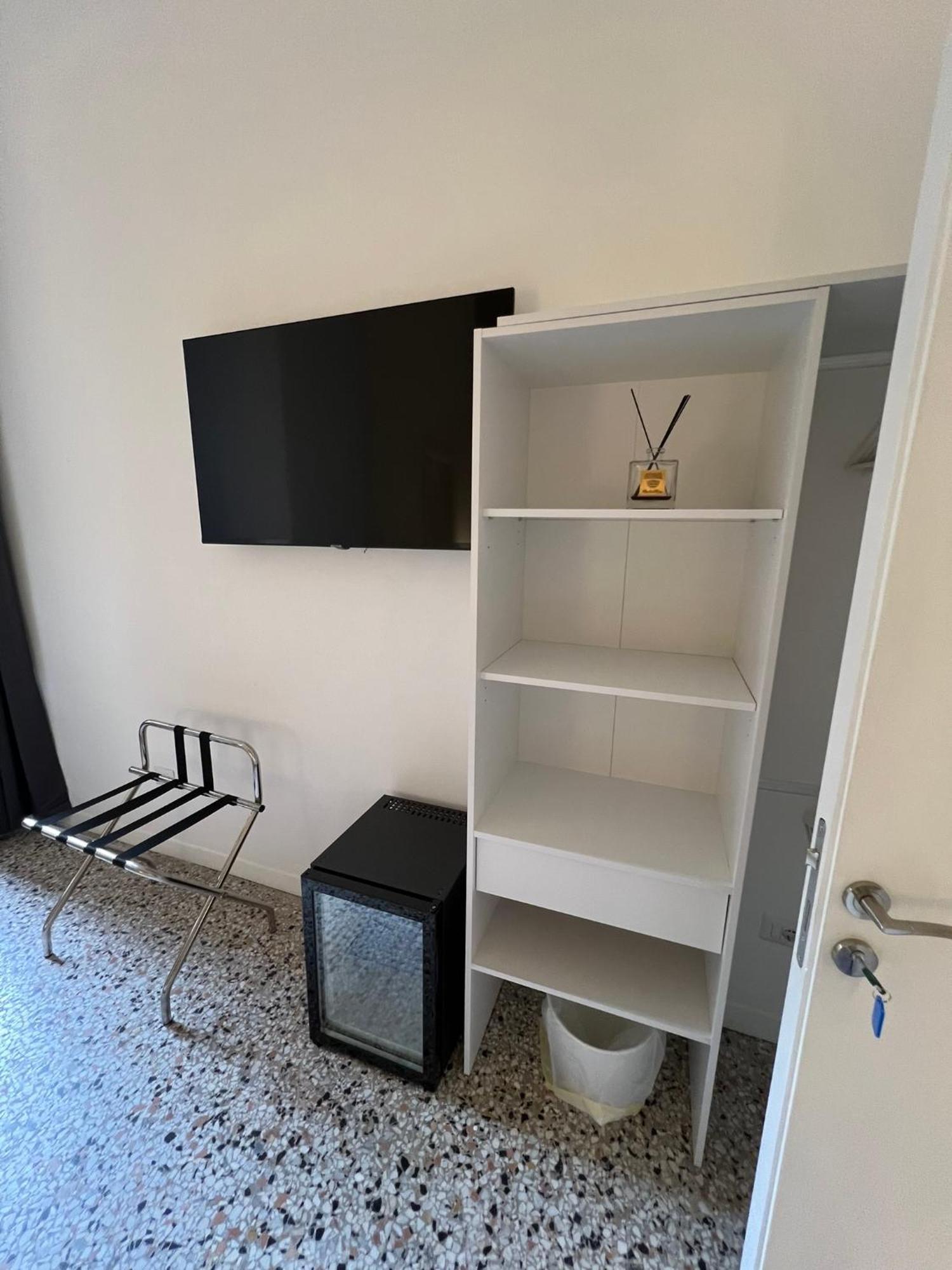 Luxury Room Anelli Center Of Roma Exterior photo